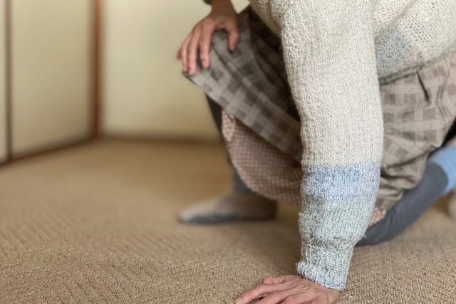 膝に力が入らなくなる症状について